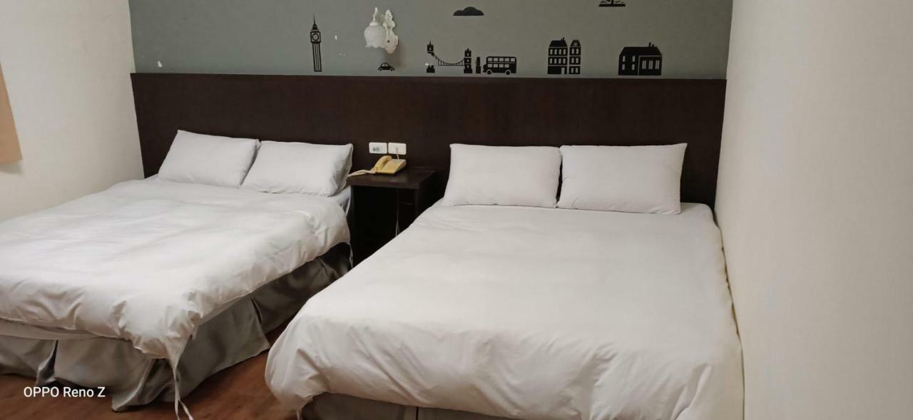 Min Chiao Hotel T'ai-tung Kültér fotó